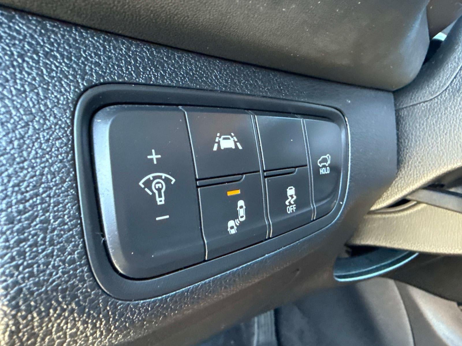 2019 Hyundai SANTA FE SEL Plus