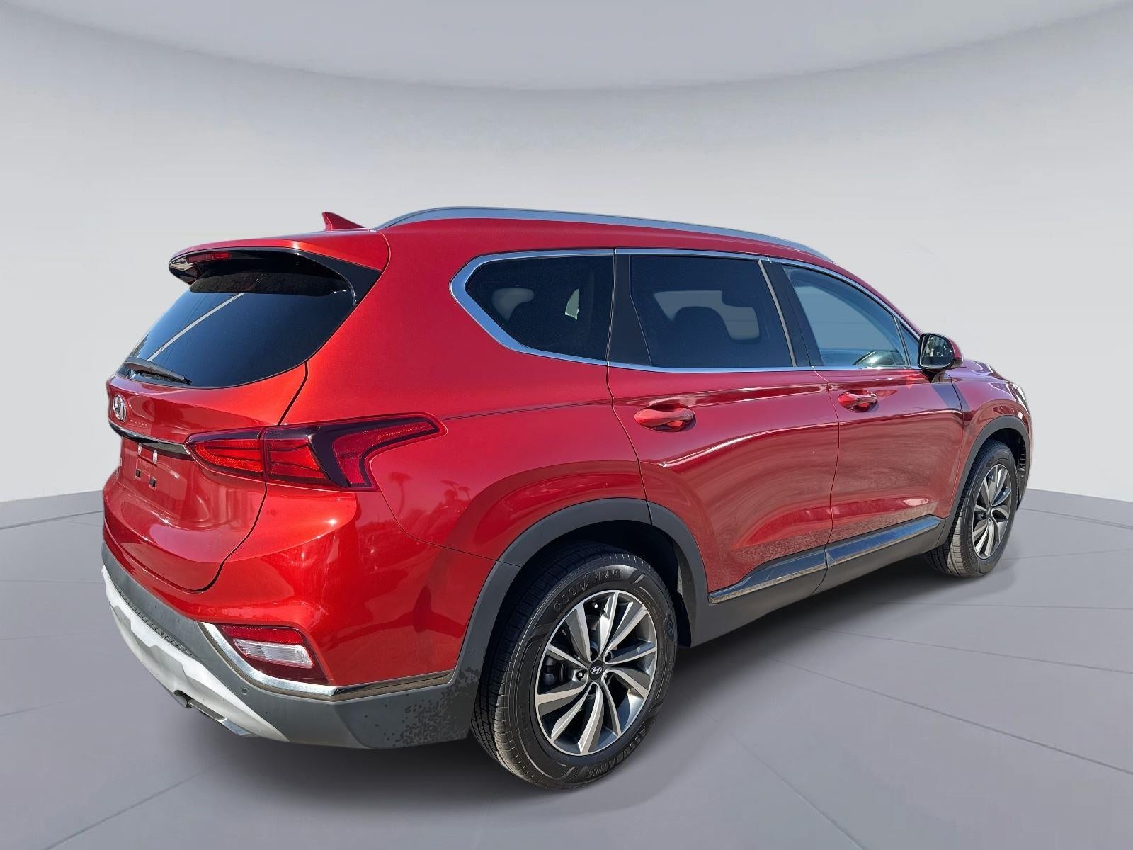 2019 Hyundai SANTA FE SEL Plus