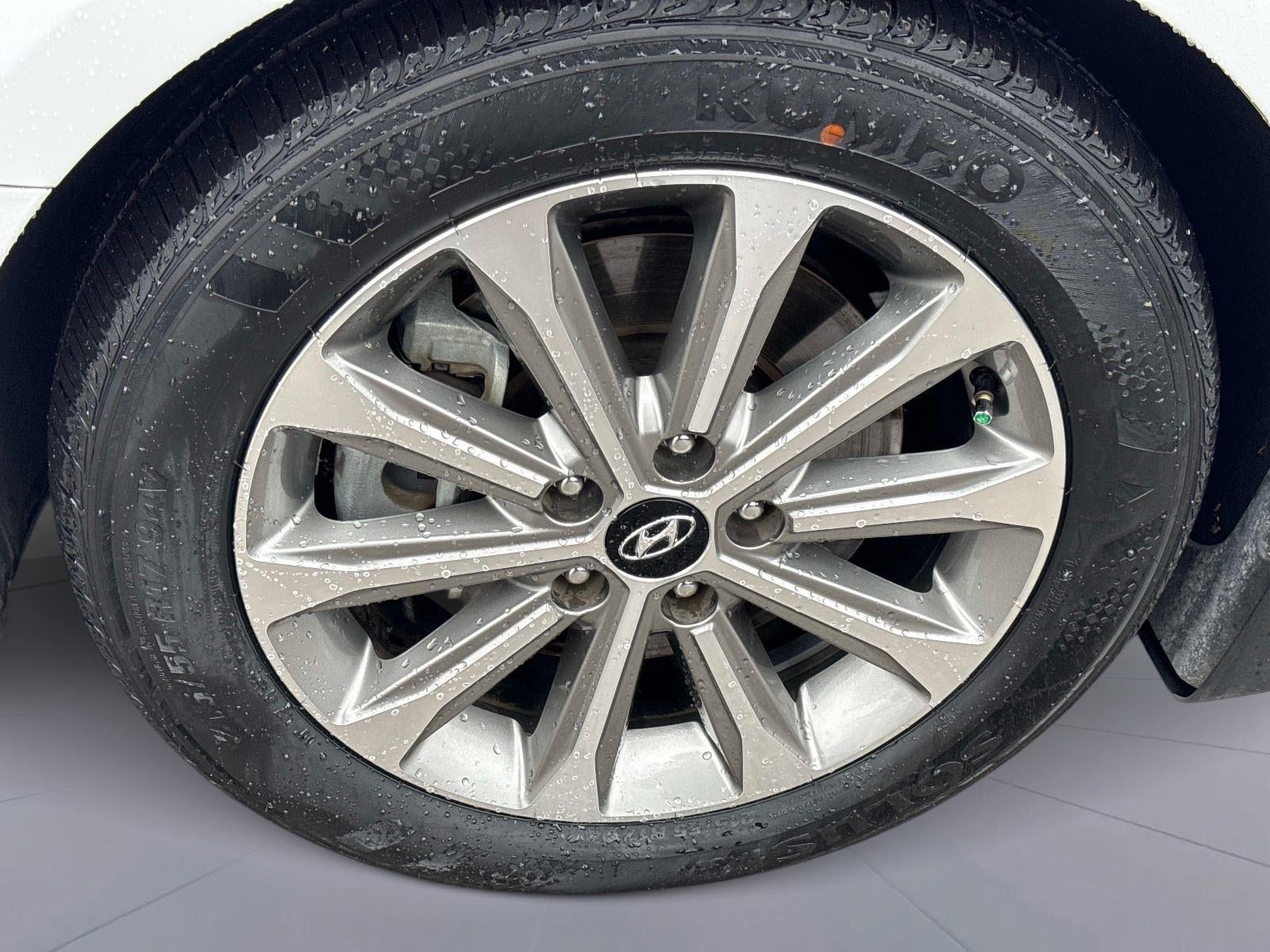 2016 Hyundai SONATA 2.4L Limited