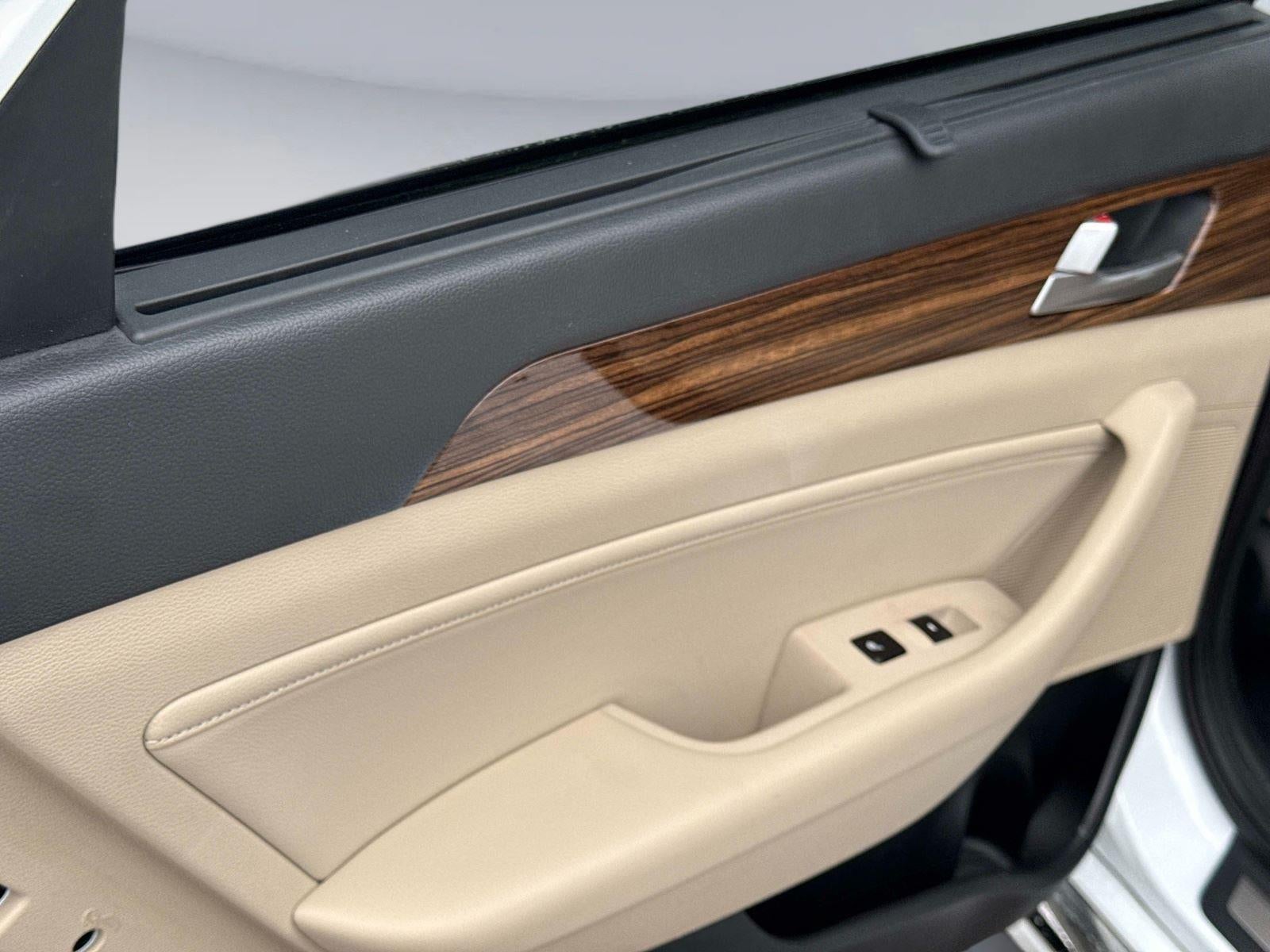 2016 Hyundai SONATA 2.4L Limited