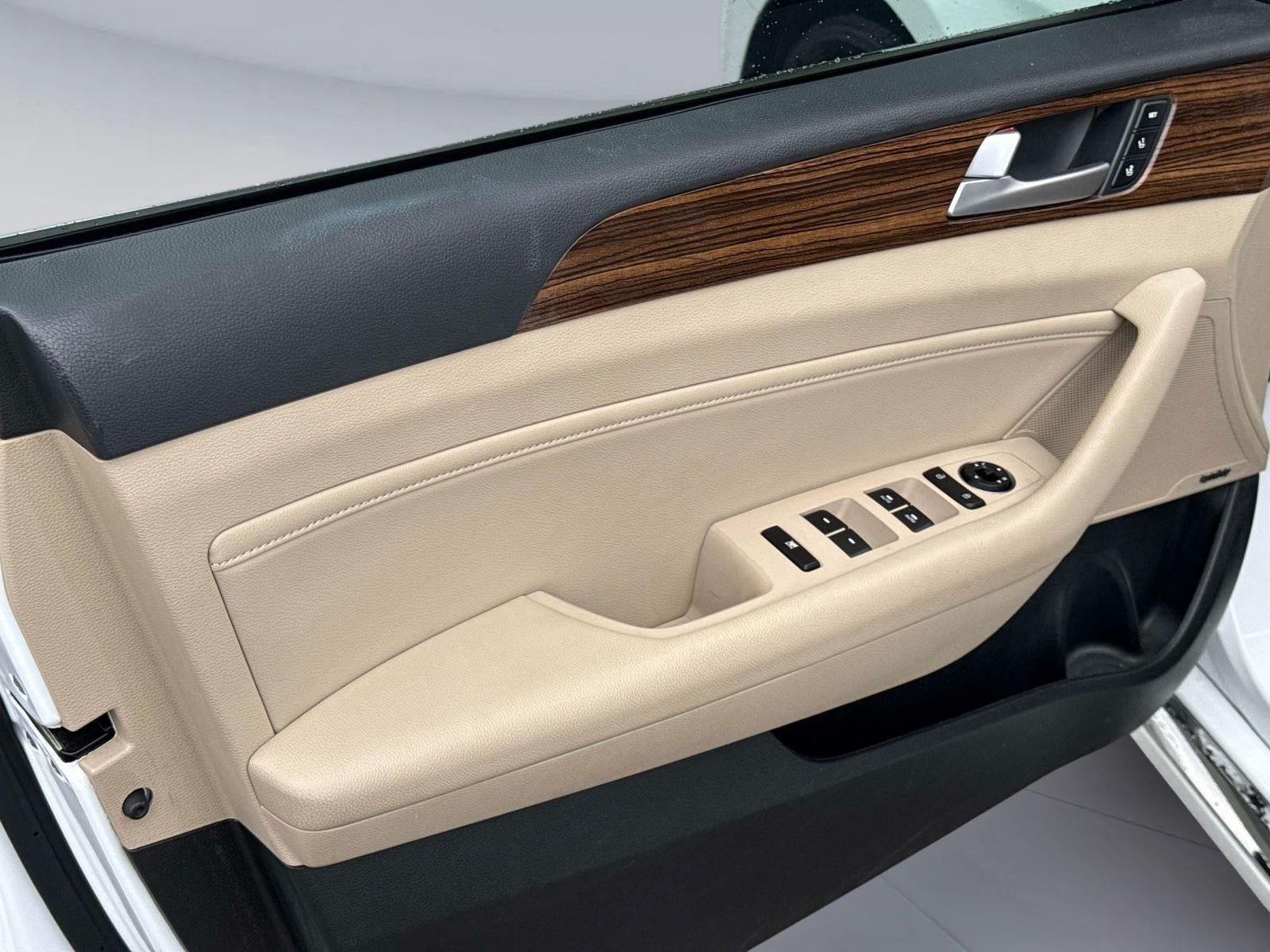 2016 Hyundai SONATA 2.4L Limited