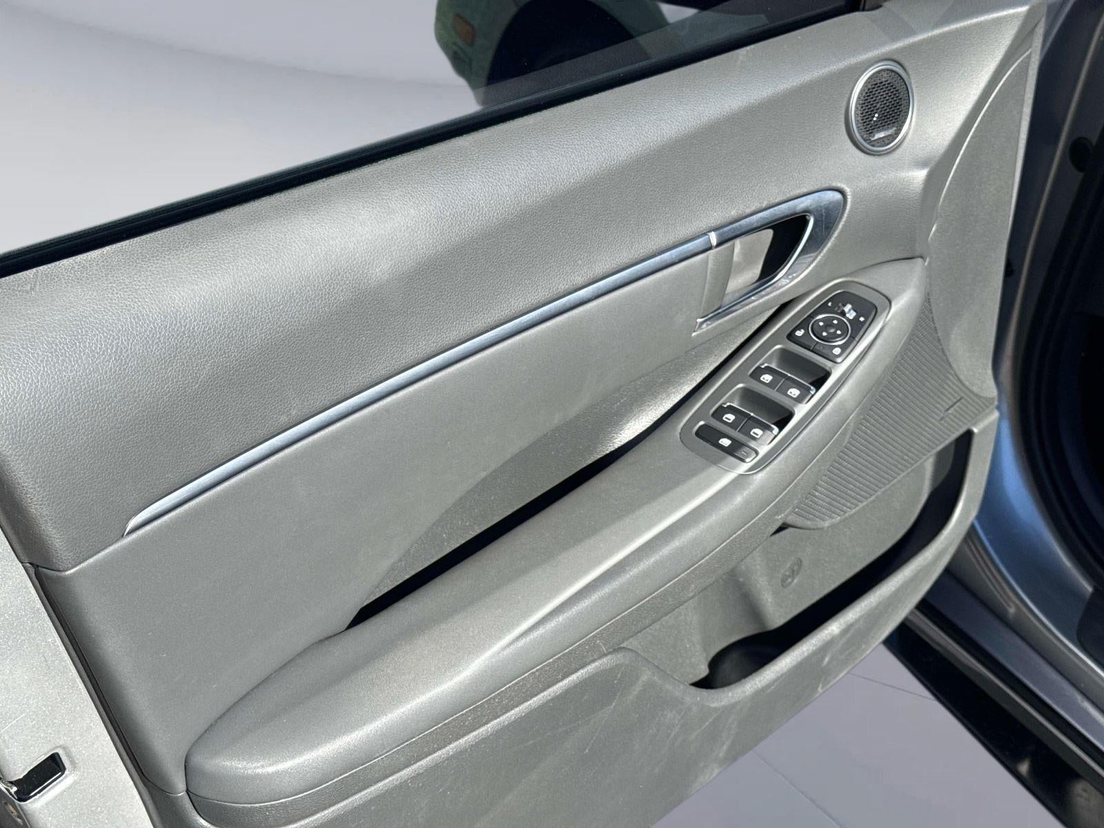 2020 Hyundai SONATA SEL Plus