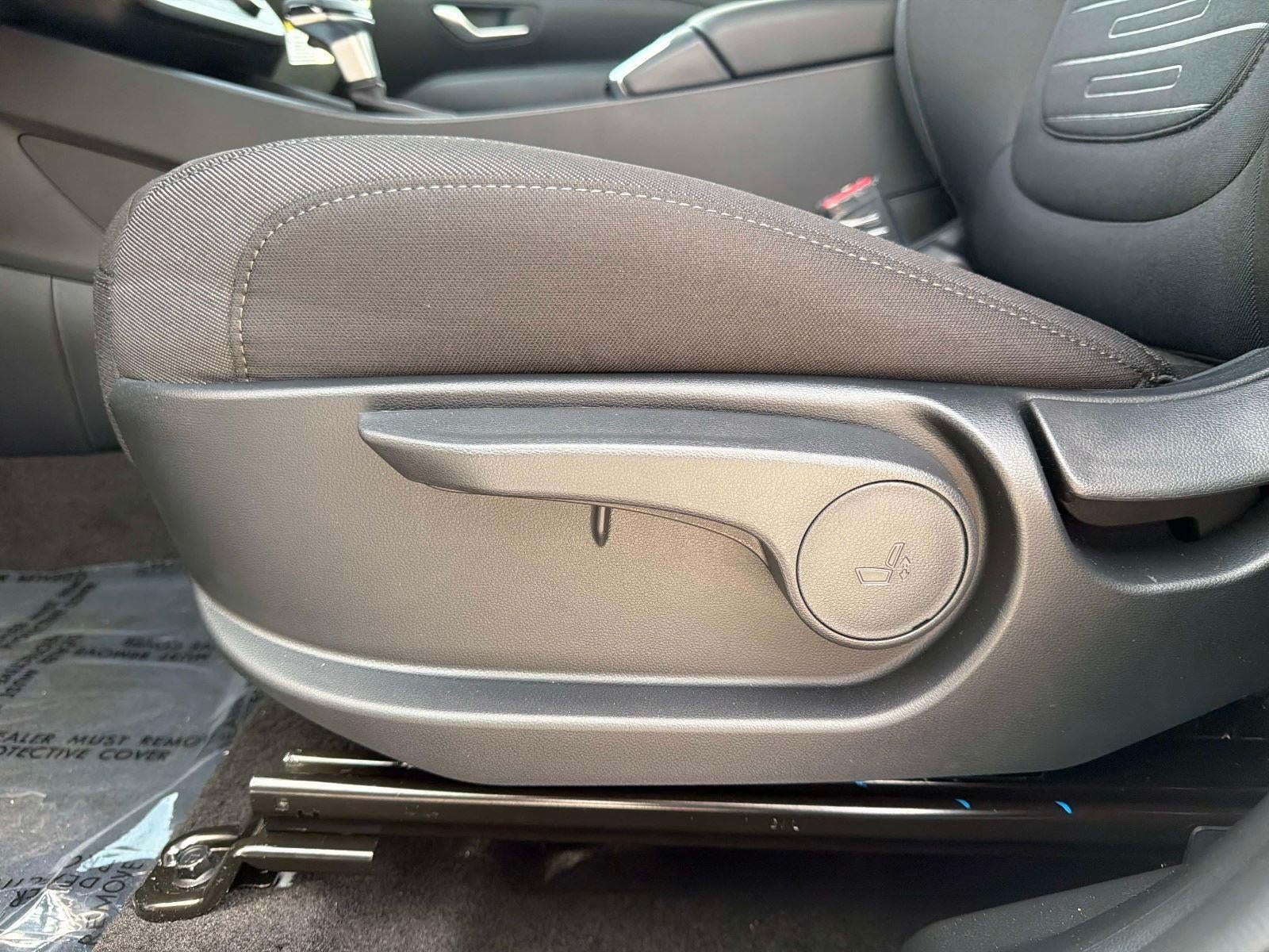 2026 Hyundai SANTA CRUZ SE FWD