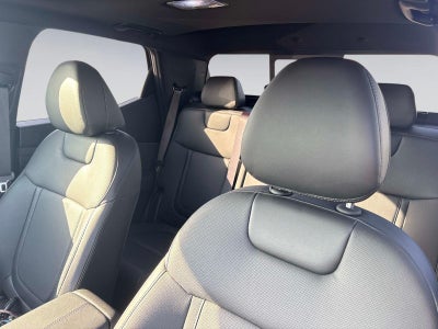2025 Hyundai SANTA CRUZ SEL Activity