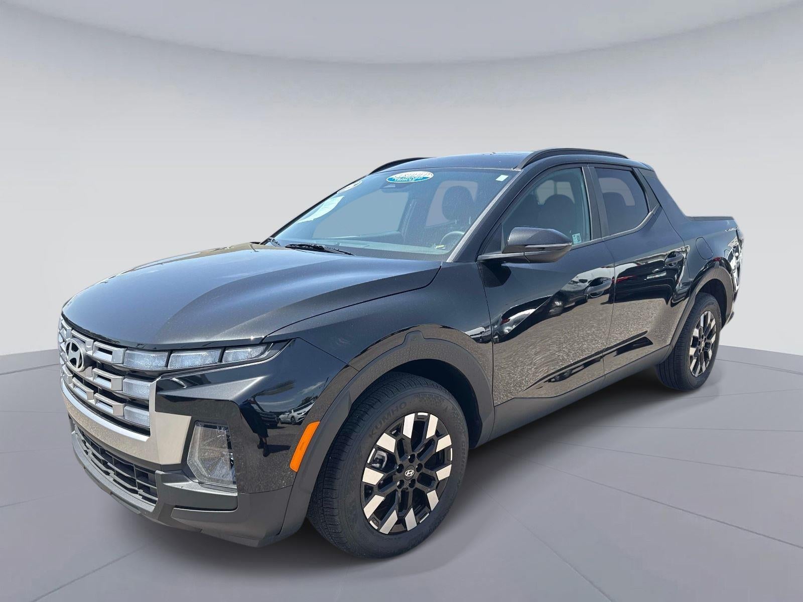 2025 Hyundai SANTA CRUZ SEL Activity