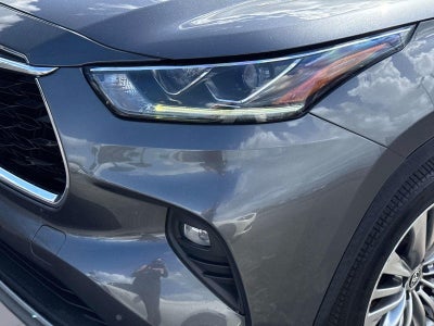 2020 Toyota Highlander Hybrid Platinum