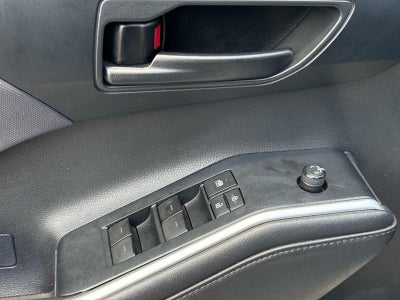 2020 Toyota Highlander LE