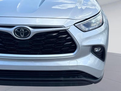 2020 Toyota Highlander LE