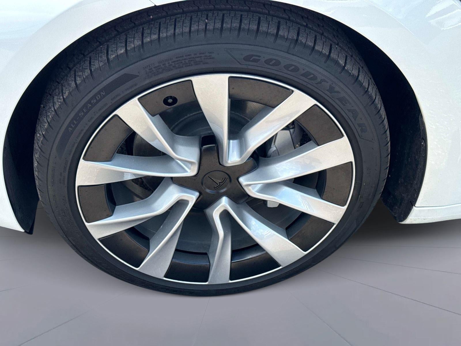 2026 Tesla Model 3 Premium