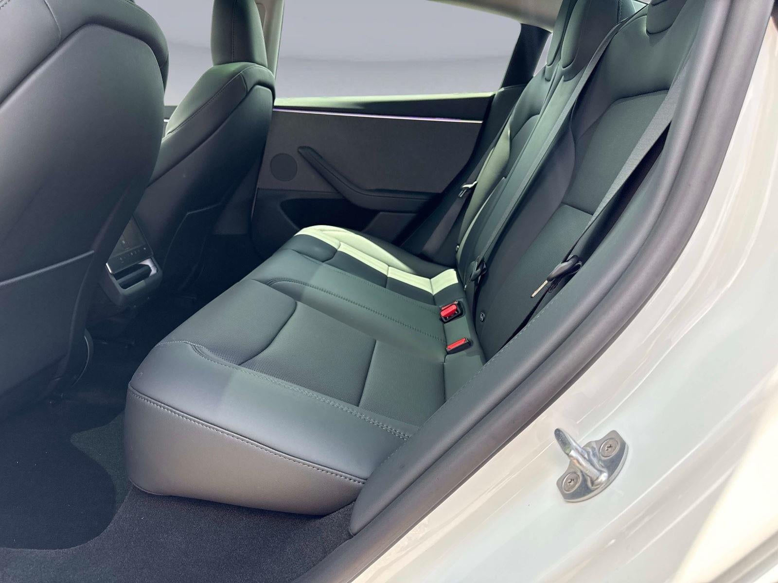 2026 Tesla Model 3 Premium