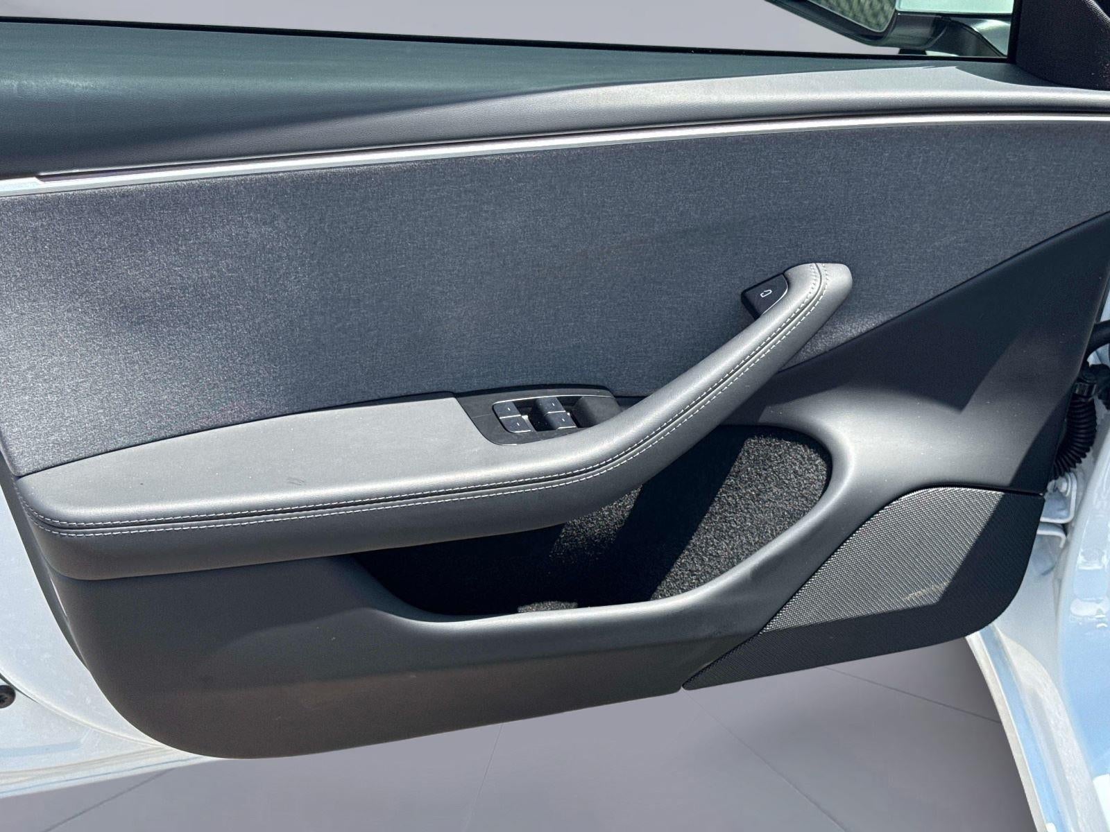 2026 Tesla Model 3 Premium