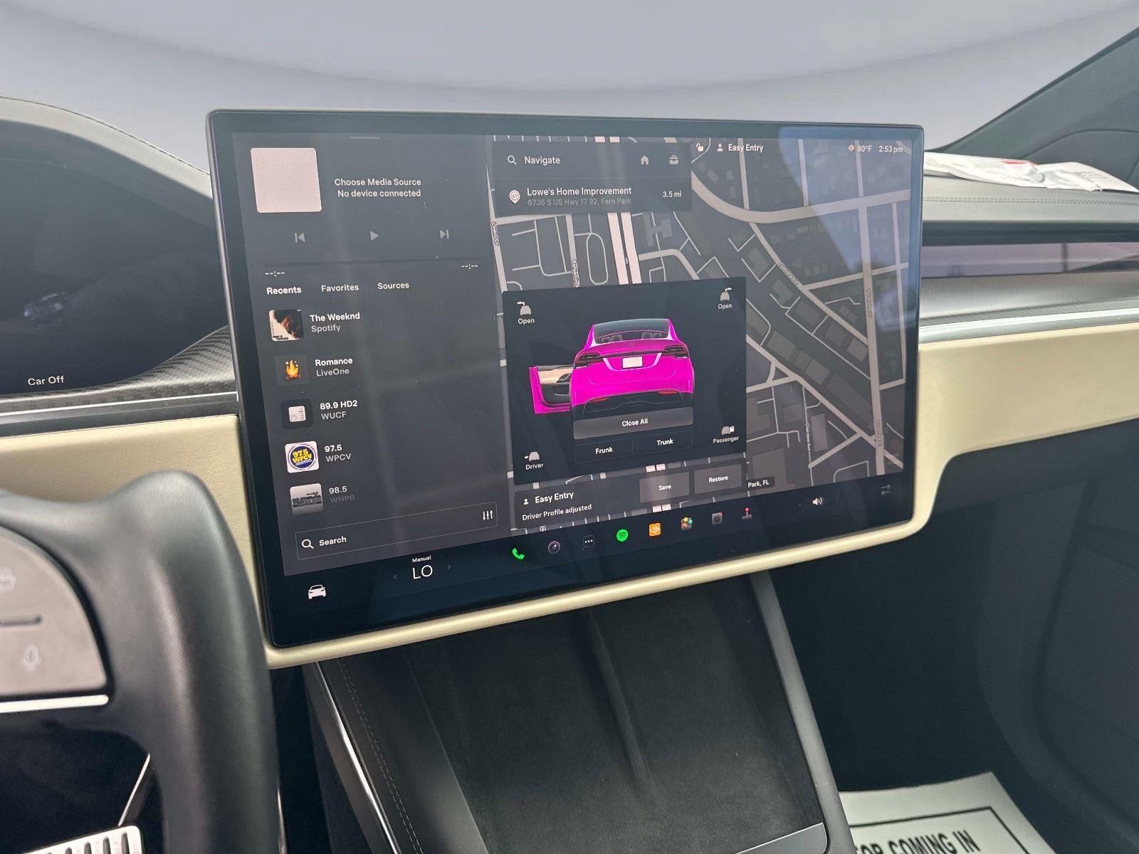 2022 Tesla Model X Plaid