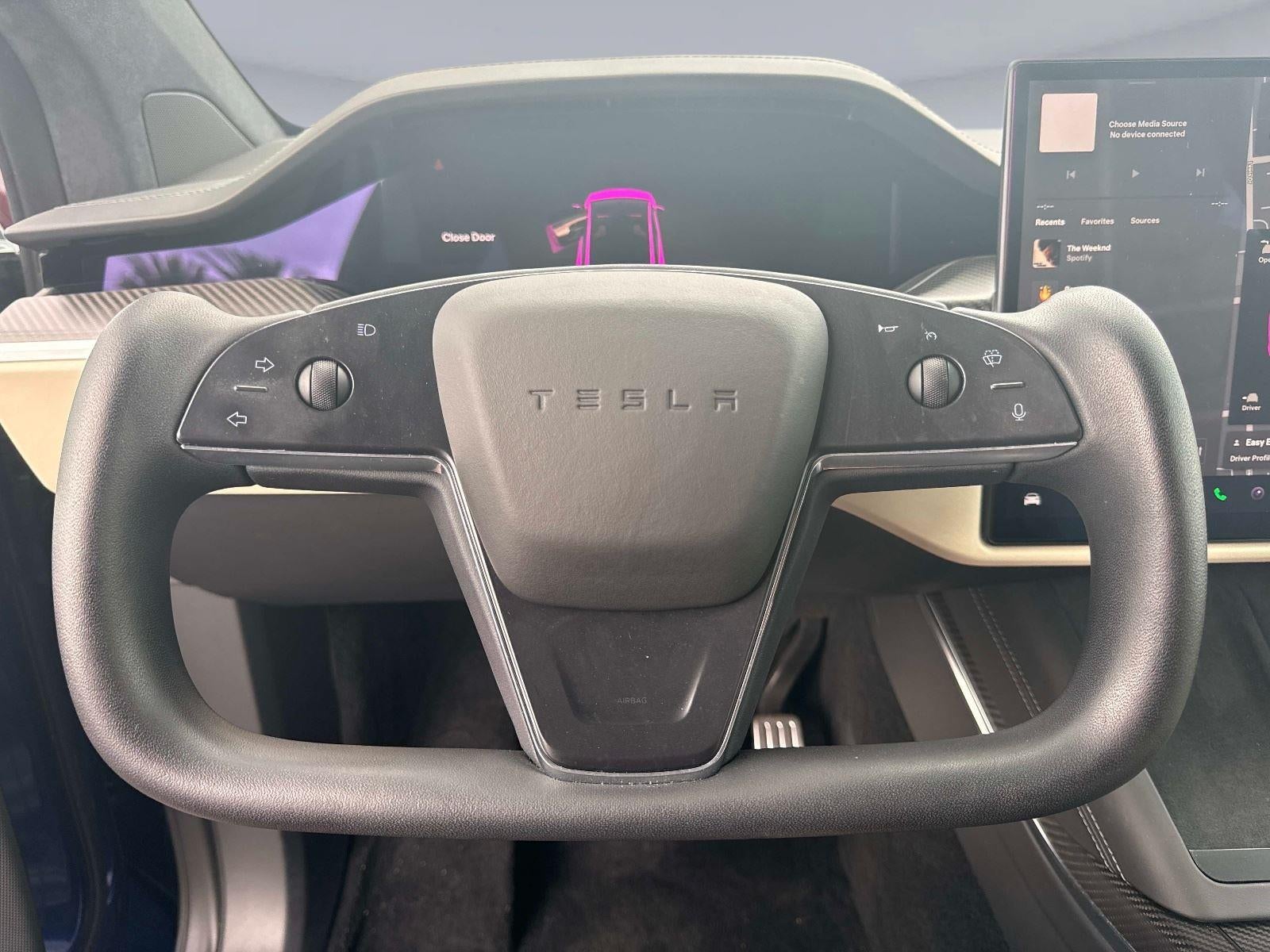 2022 Tesla Model X Plaid