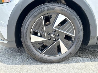 2025 Hyundai IONIQ 5 SE