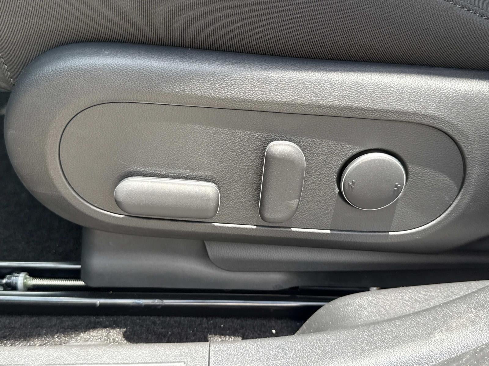 2025 Hyundai IONIQ 5 SE