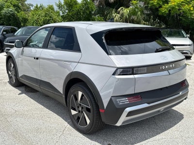 2025 Hyundai IONIQ 5 SE