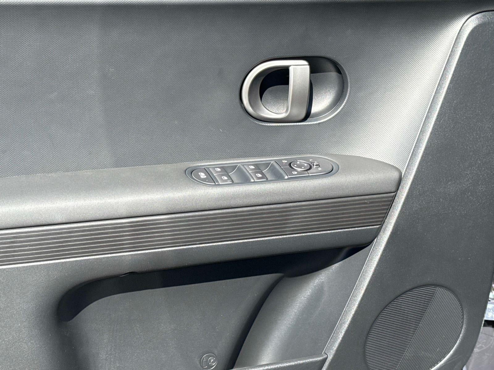 2026 Hyundai IONIQ 5 SE SE