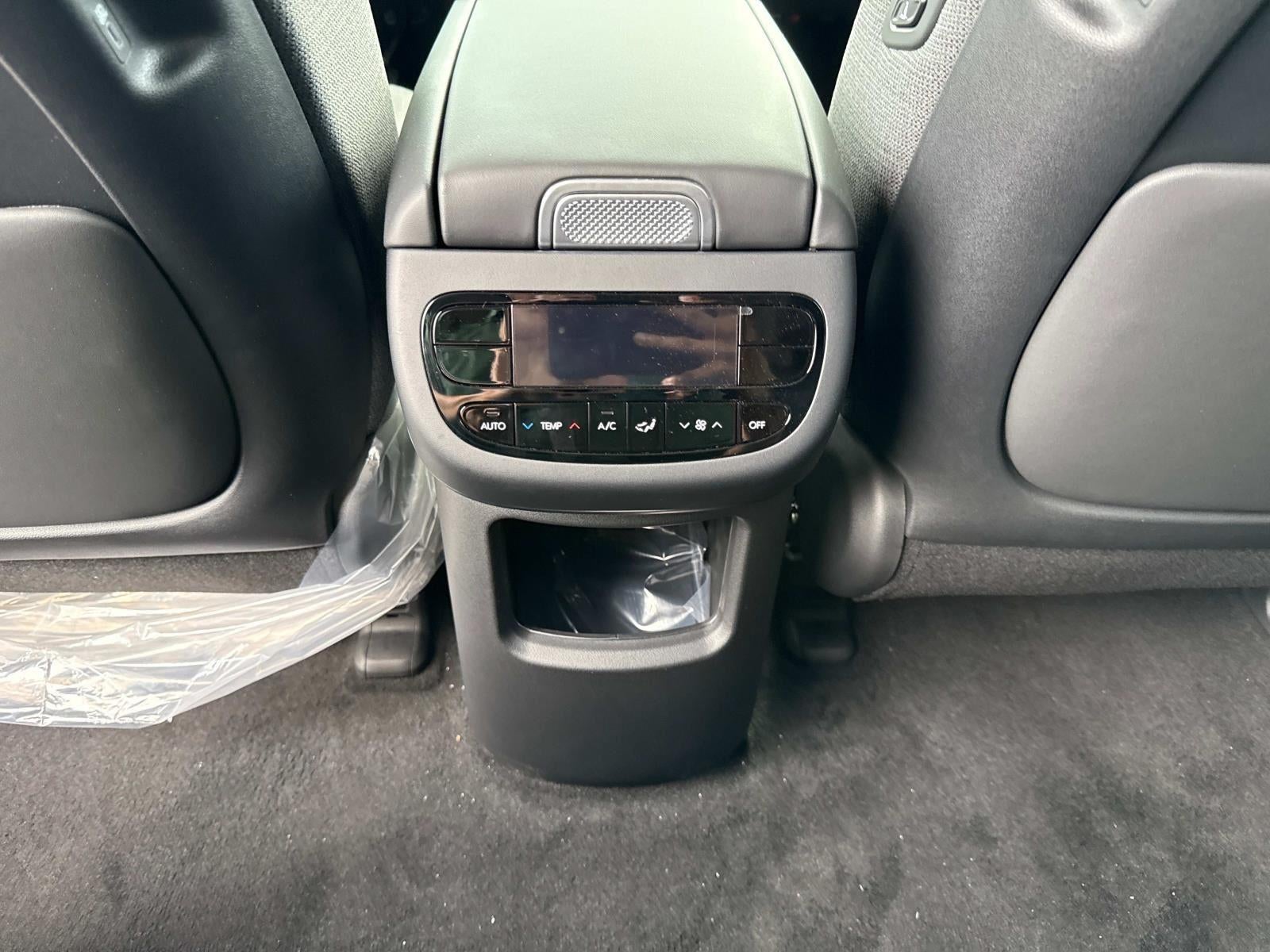 2026 Hyundai IONIQ 9 SE