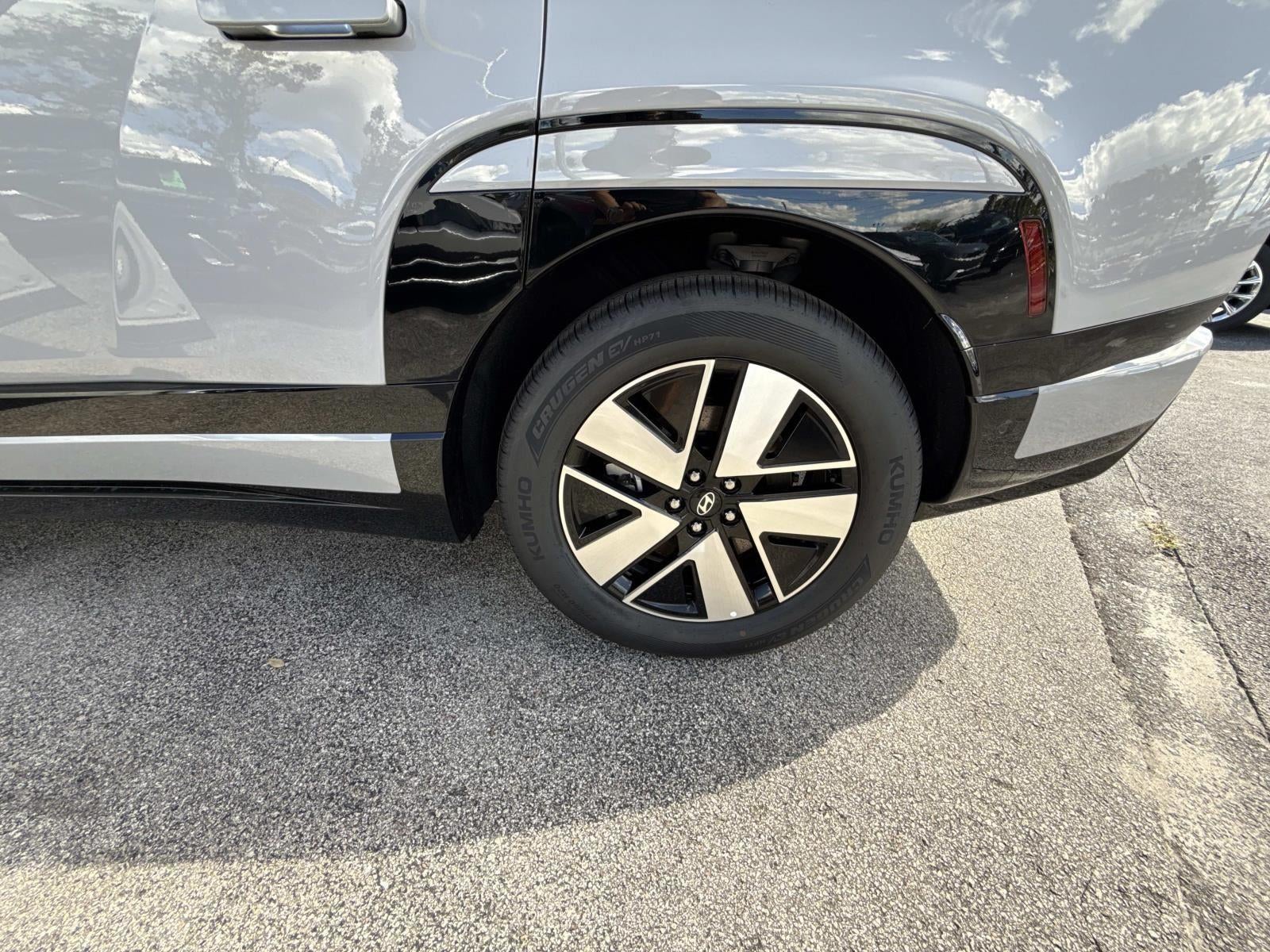 2026 Hyundai IONIQ 9 SEL