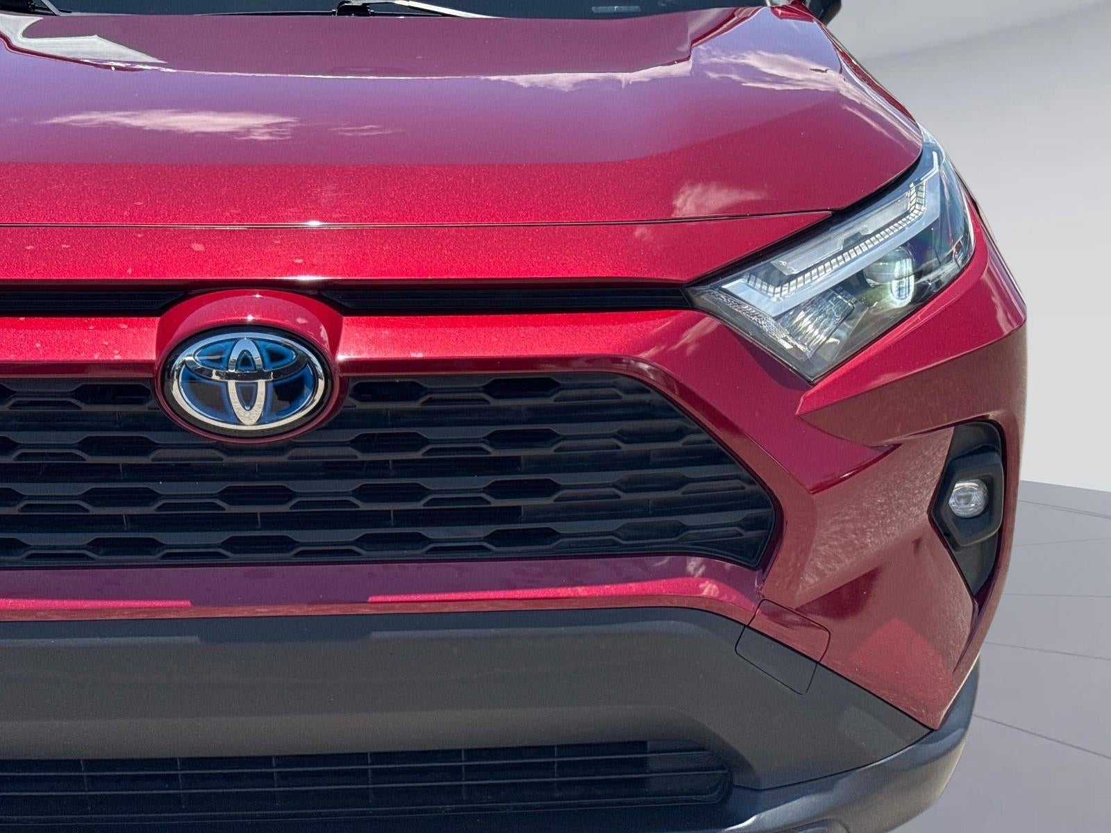 2022 Toyota RAV4 Hybrid XLE Premium