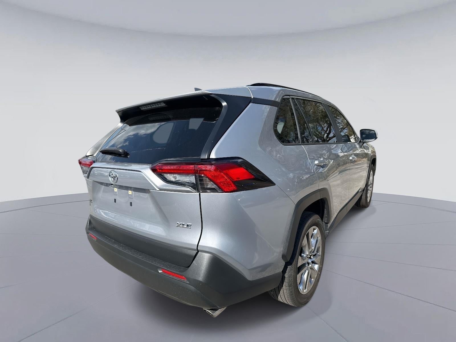 2019 Toyota RAV4 XLE Premium