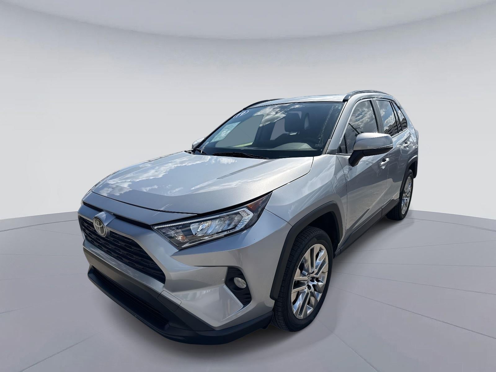 2019 Toyota RAV4 XLE Premium