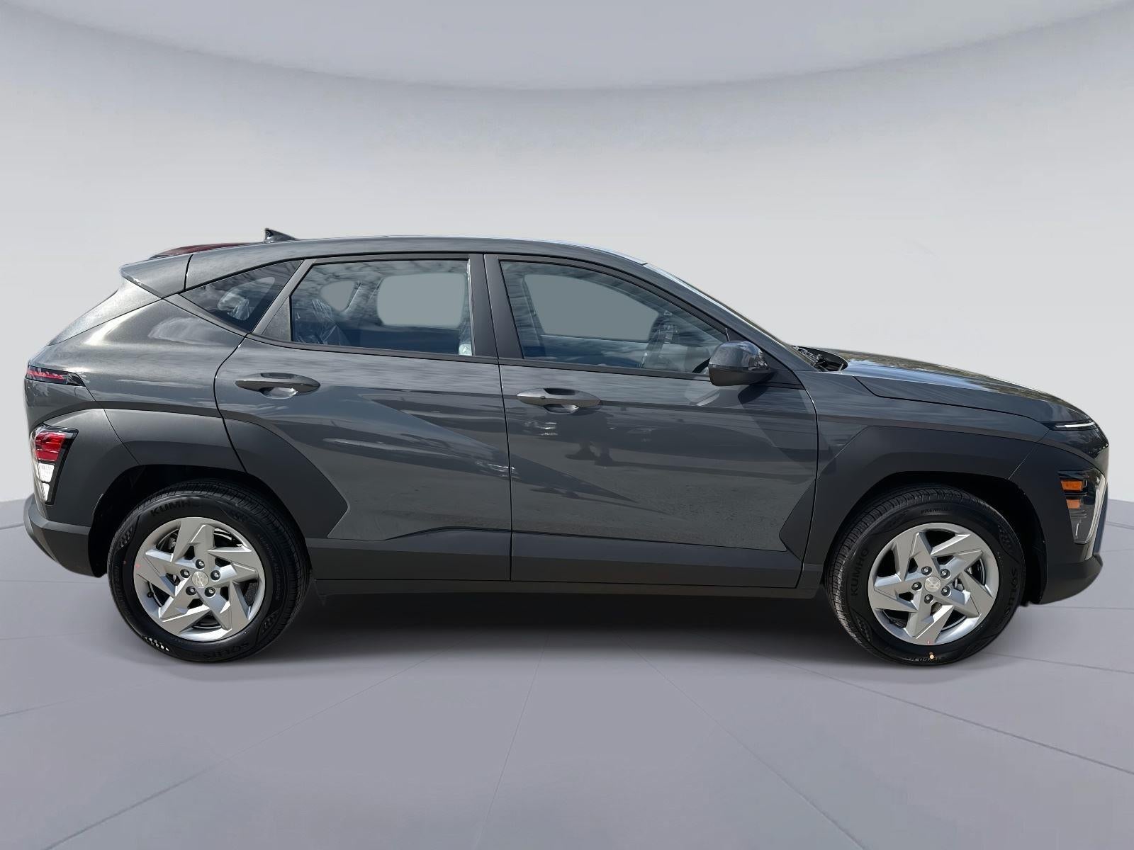 2026 Hyundai KONA SE FWD