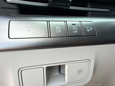 2026 Hyundai KONA SE FWD