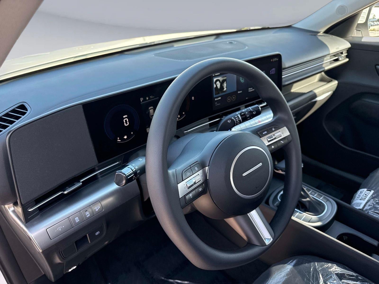 2026 Hyundai KONA SE FWD