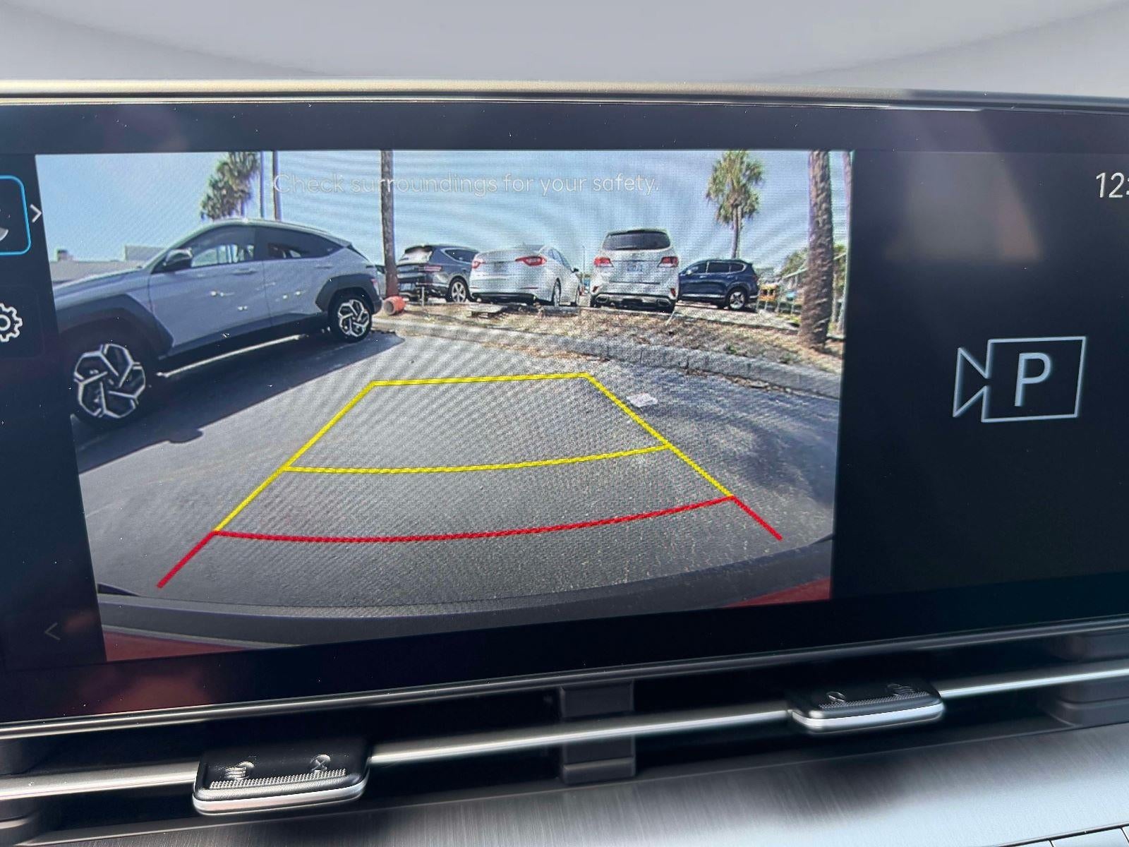 2026 Hyundai KONA SE FWD