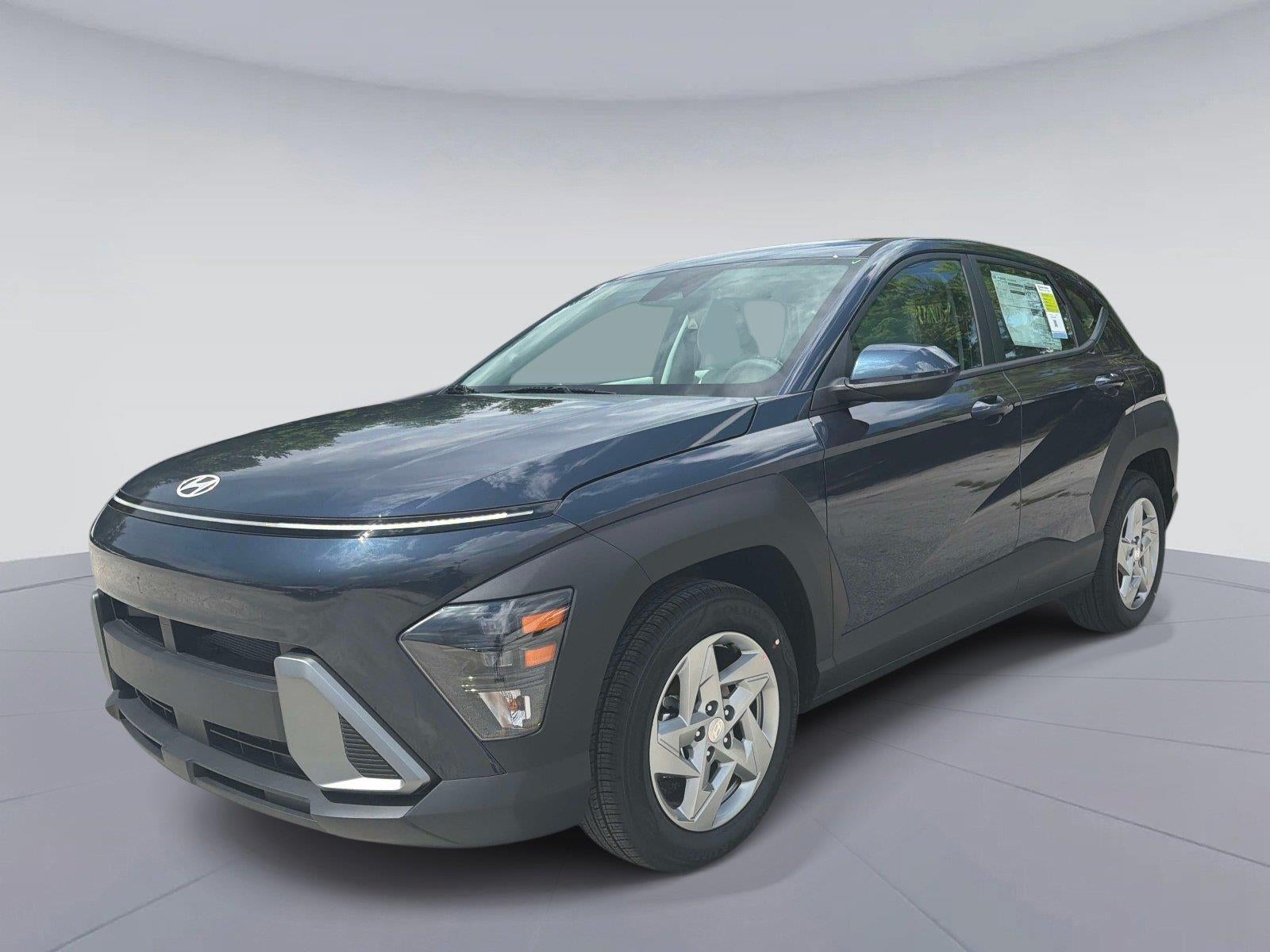 2027 Hyundai KONA SE FWD
