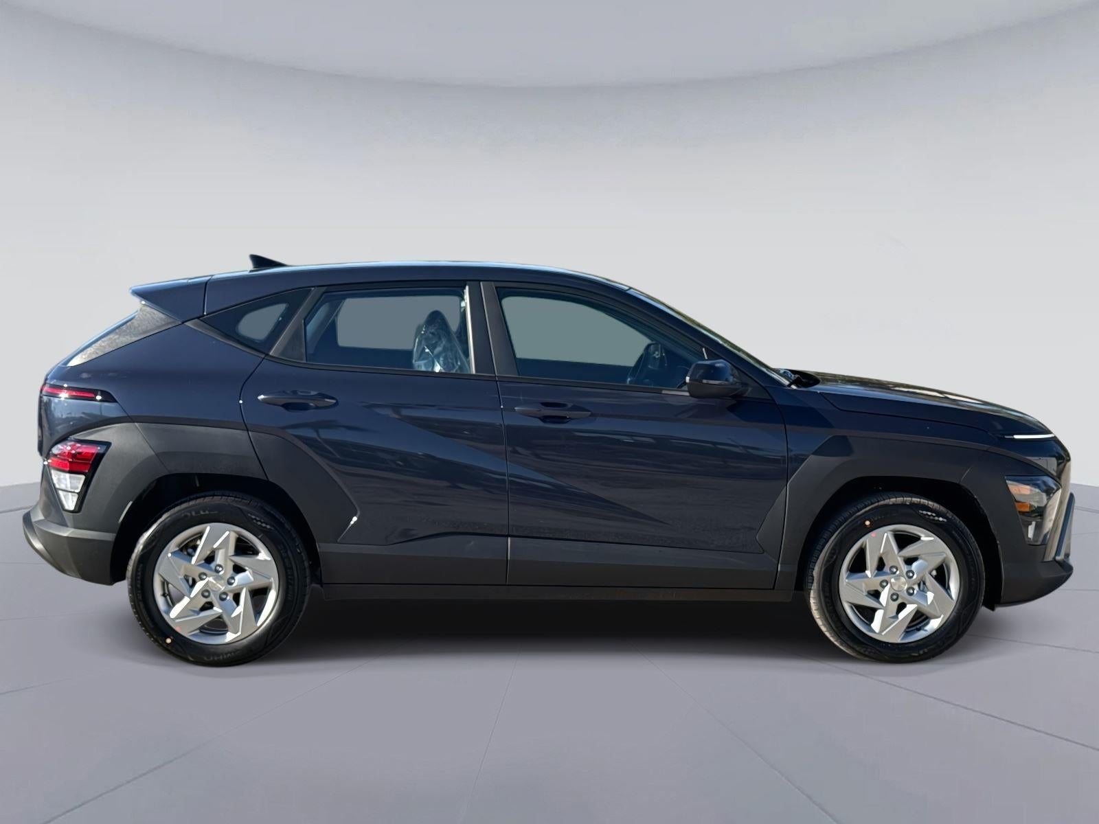 2026 Hyundai KONA SE SE FWD