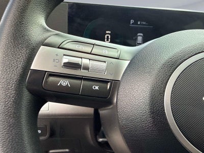 2025 Hyundai KONA SE