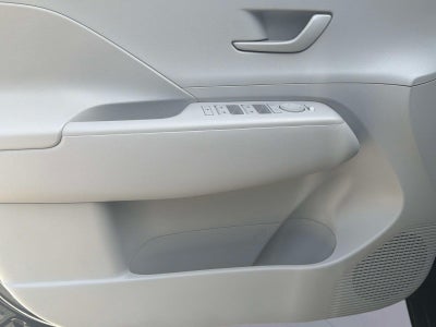 2027 Hyundai KONA SE FWD