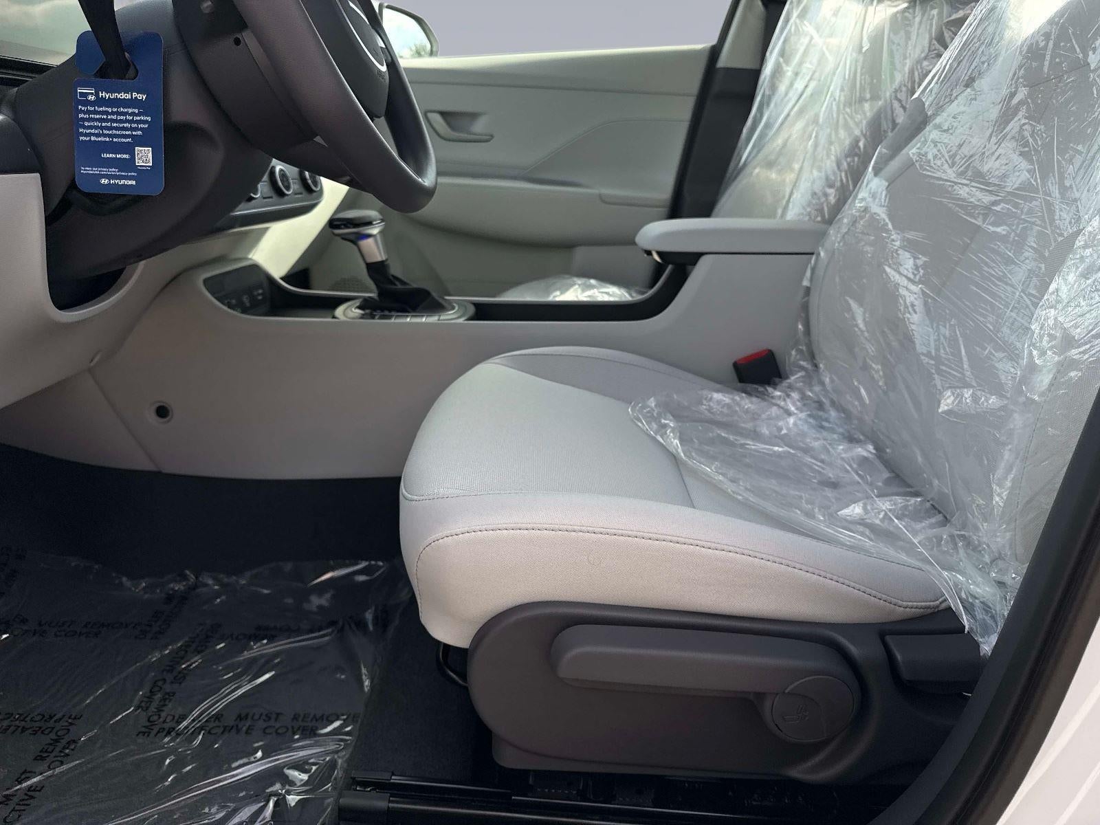 2026 Hyundai KONA SE FWD