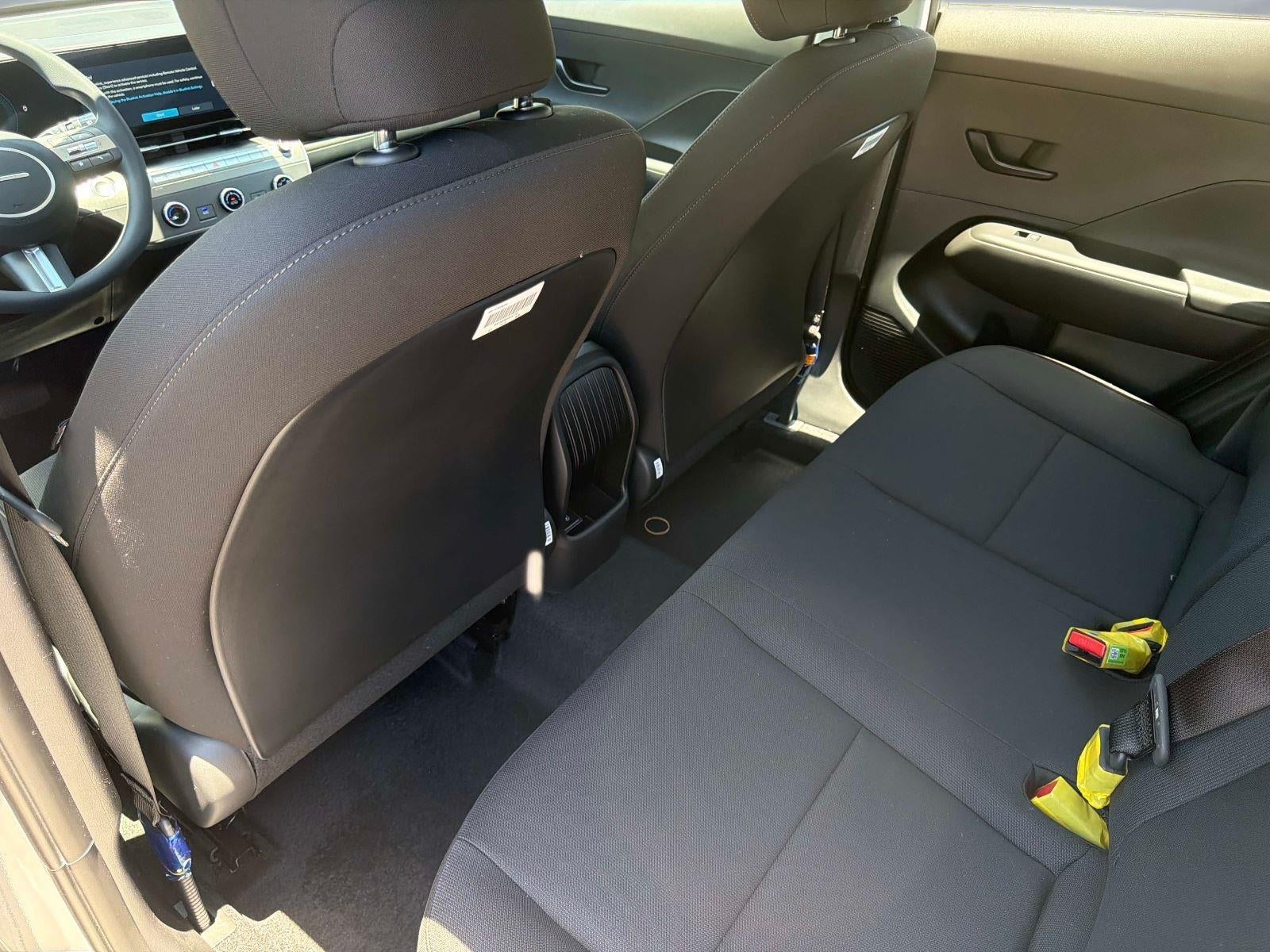 2026 Hyundai KONA SE FWD