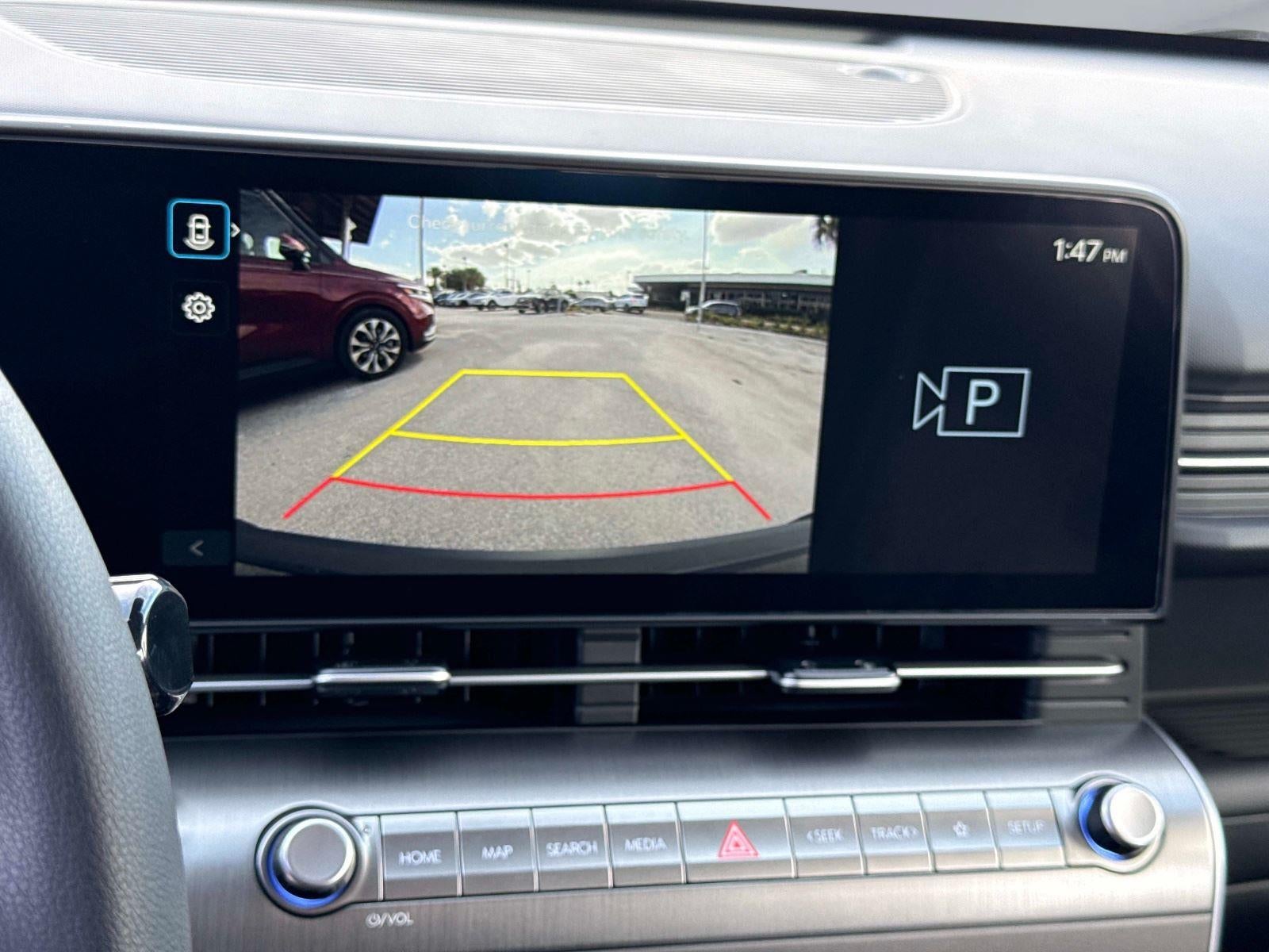 2026 Hyundai KONA SE FWD