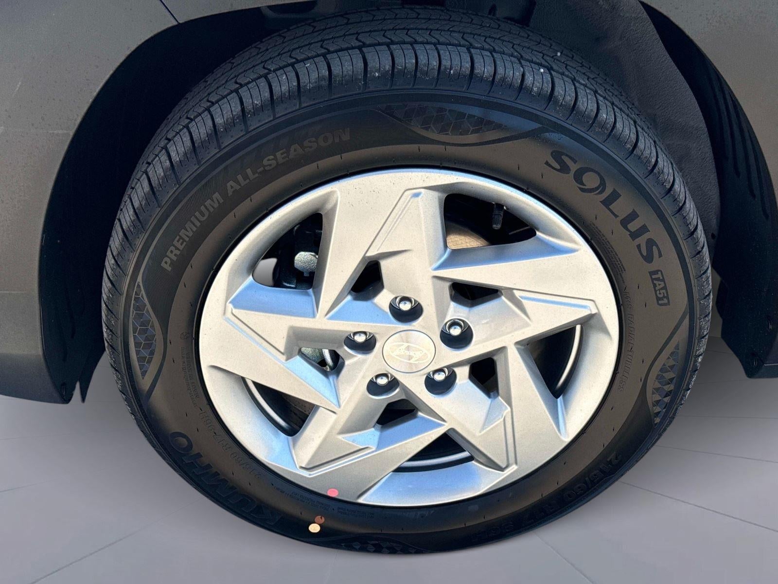 2026 Hyundai KONA SE FWD