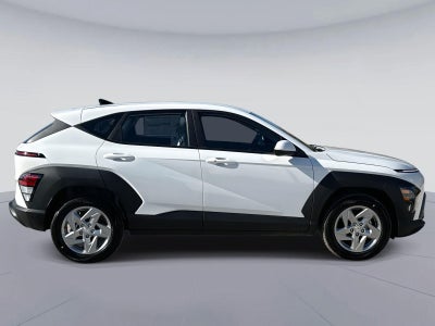 2026 Hyundai KONA SE FWD