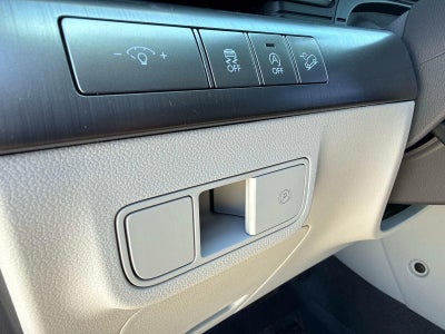 2026 Hyundai KONA SE FWD