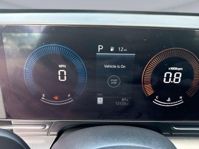 2025 Hyundai KONA SEL