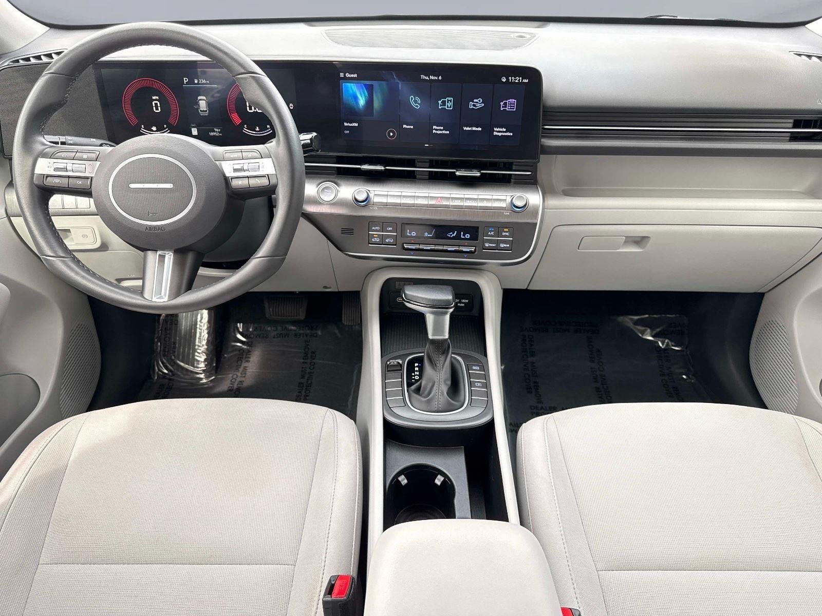 2025 Hyundai KONA SEL