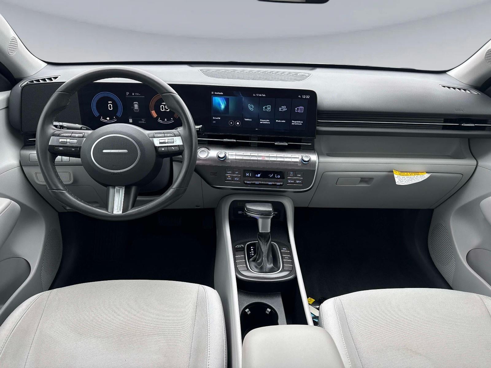 2024 Hyundai KONA SEL