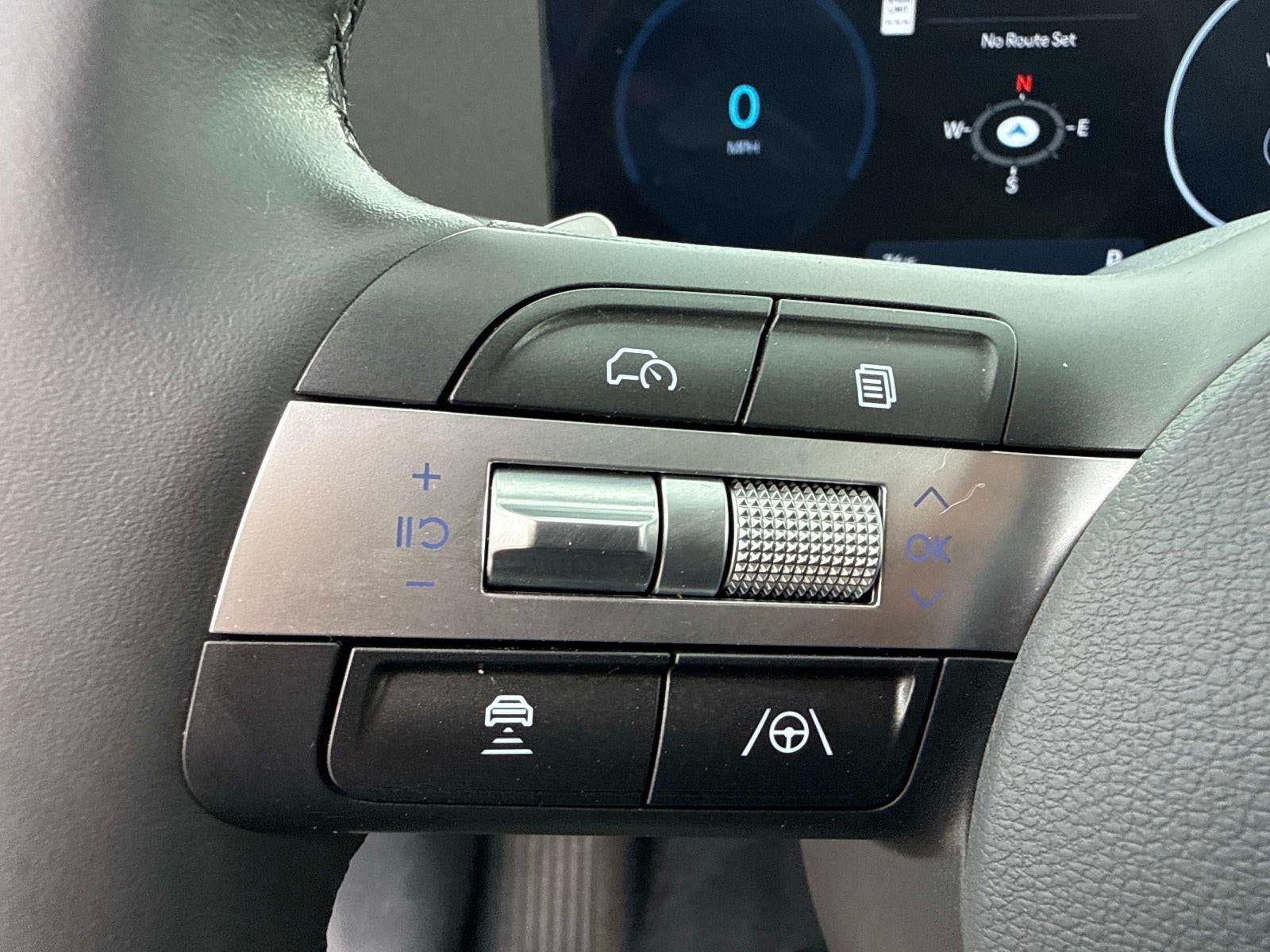 2024 Hyundai KONA ELECTRIC SEL