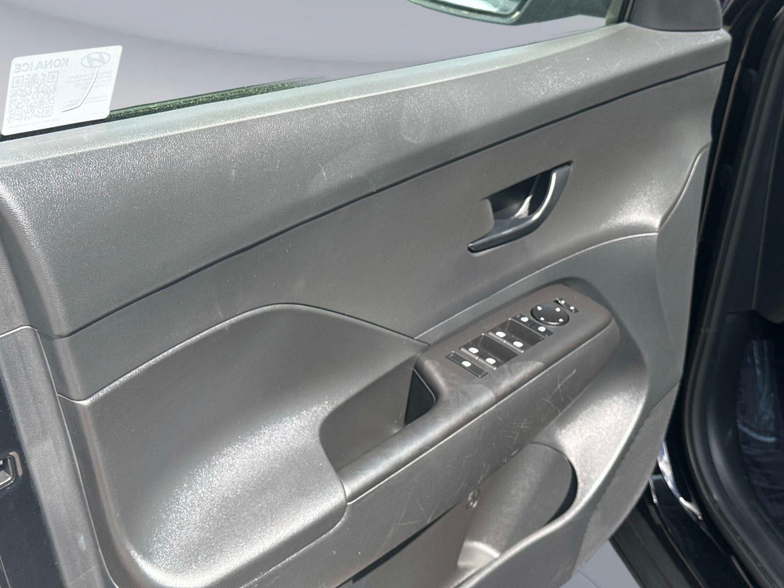 2025 Hyundai KONA SEL Convenience