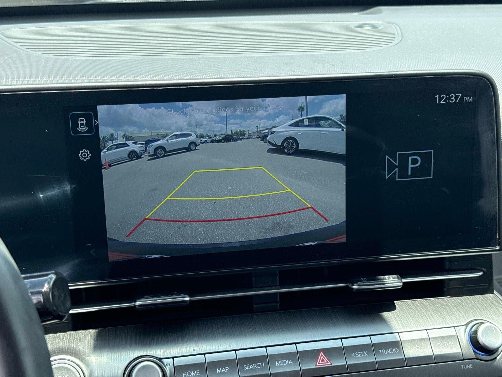 2024 Hyundai KONA SEL