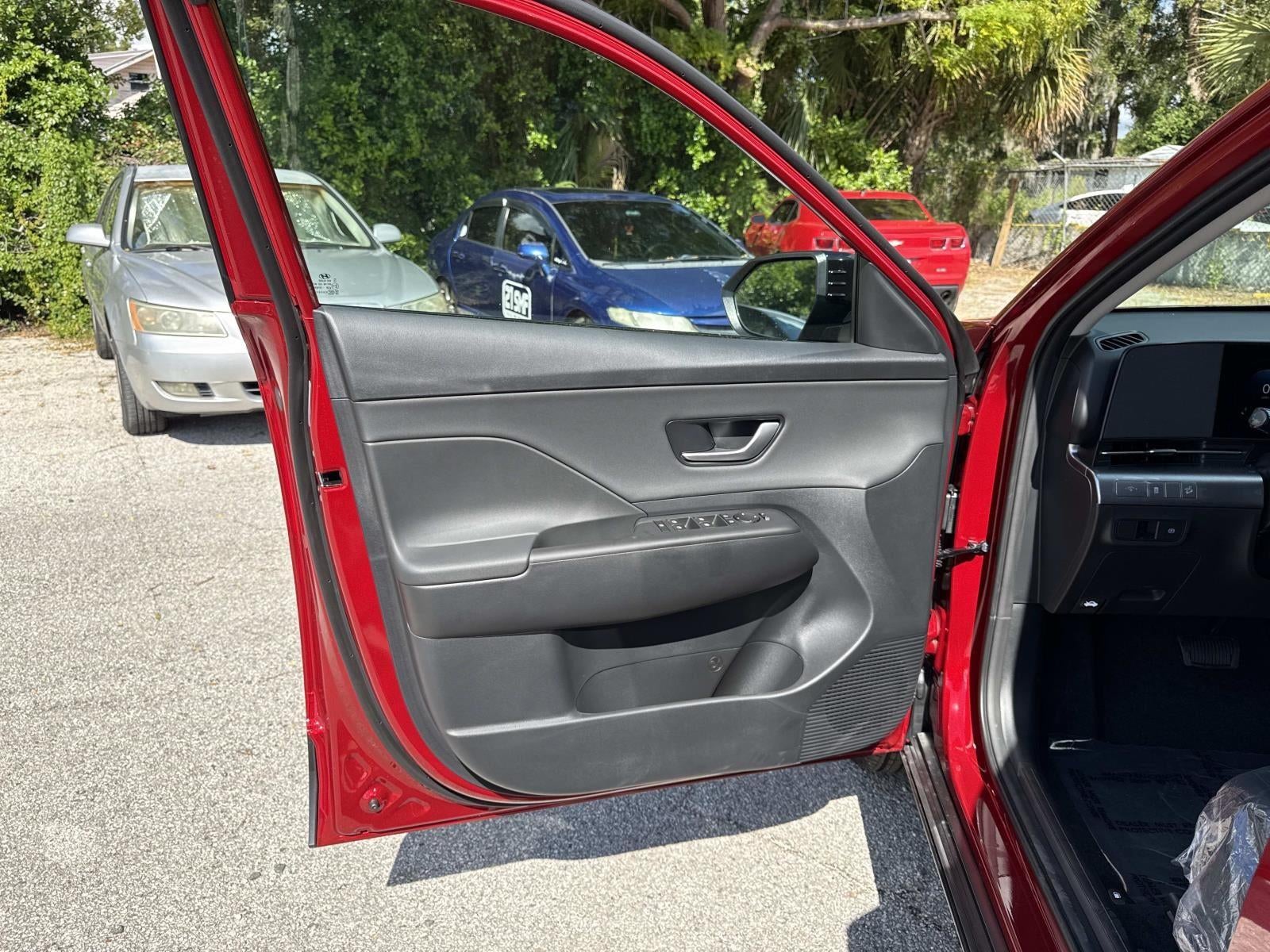 2026 Hyundai KONA SEL Premium FWD