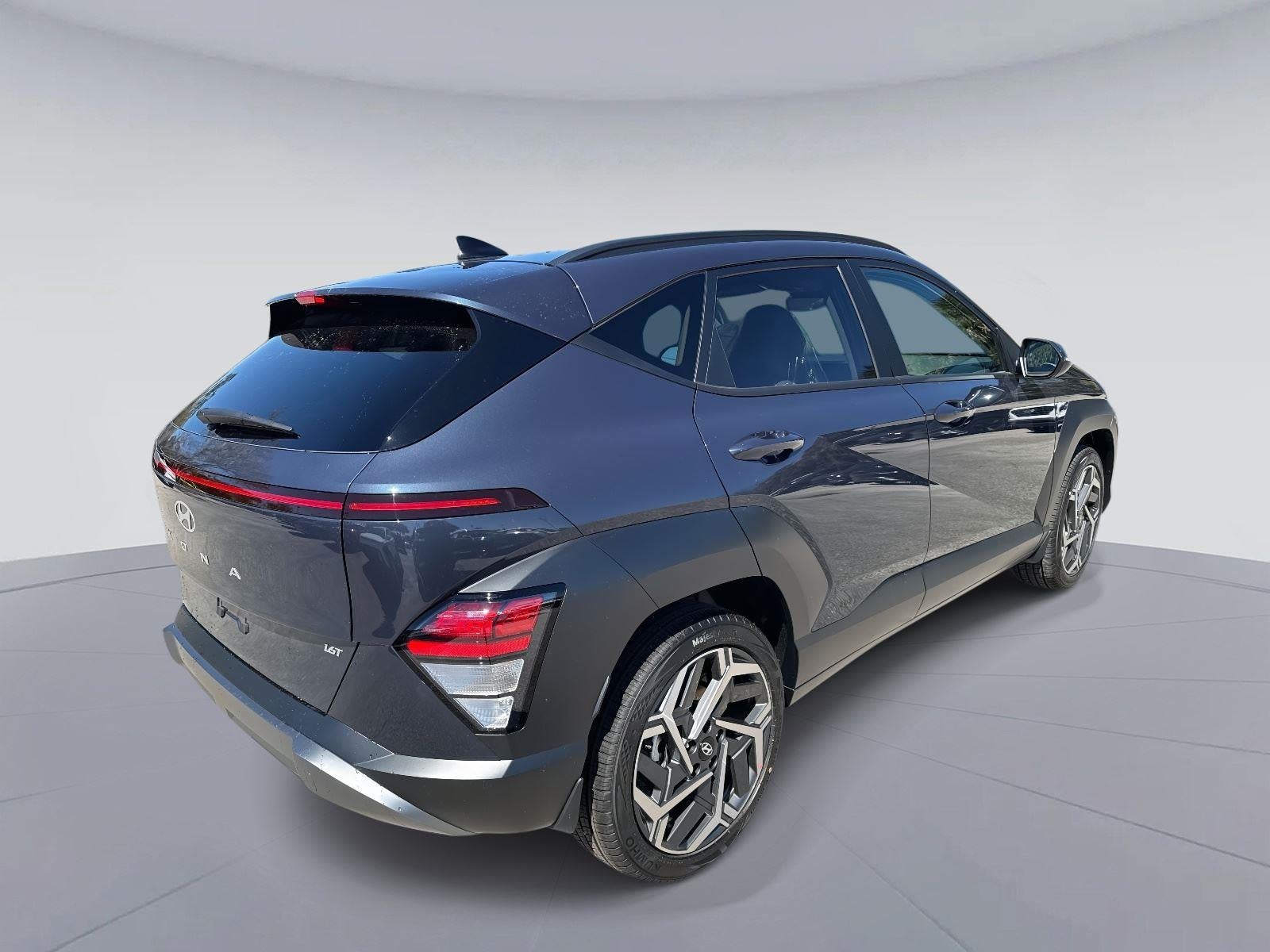 2026 Hyundai KONA SEL Premium FWD