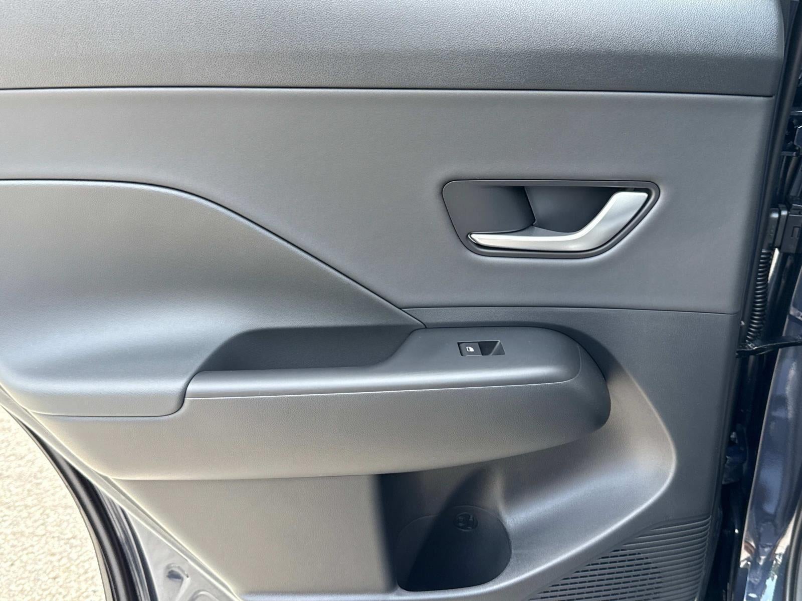 2026 Hyundai KONA SEL Premium FWD