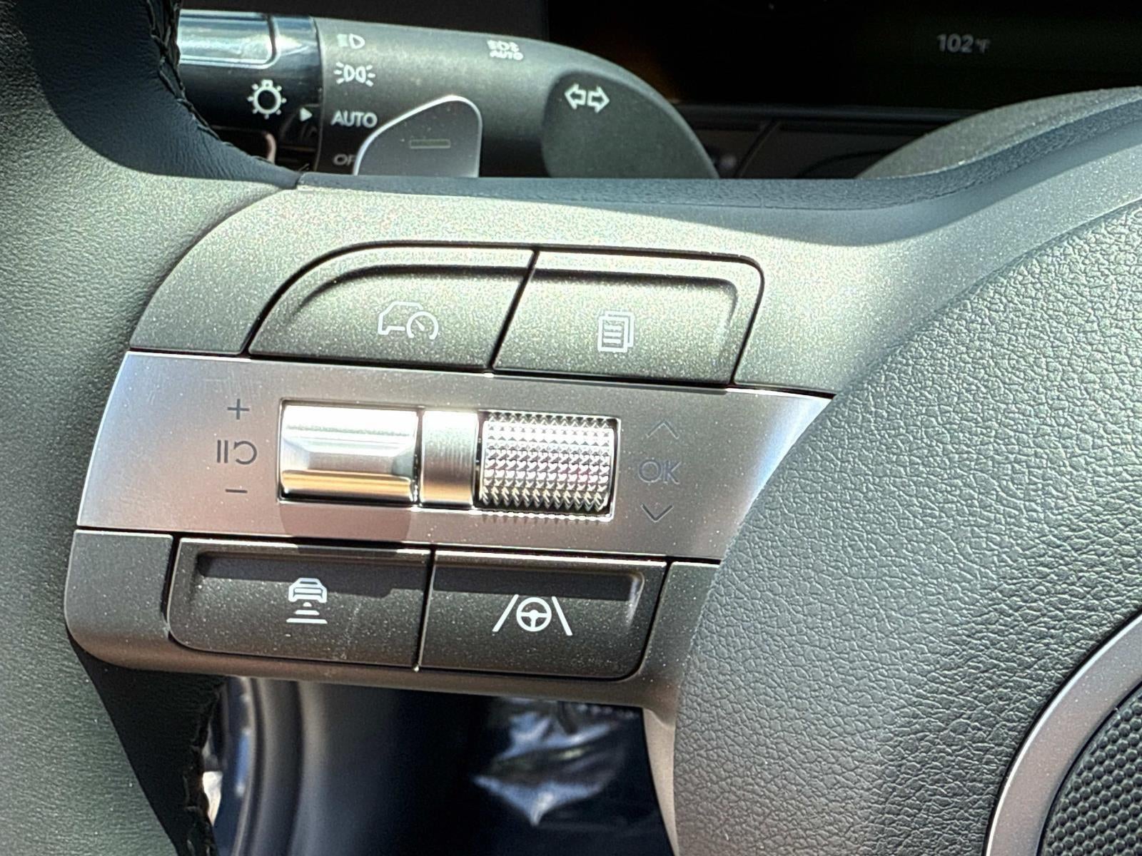 2026 Hyundai KONA SEL Premium FWD